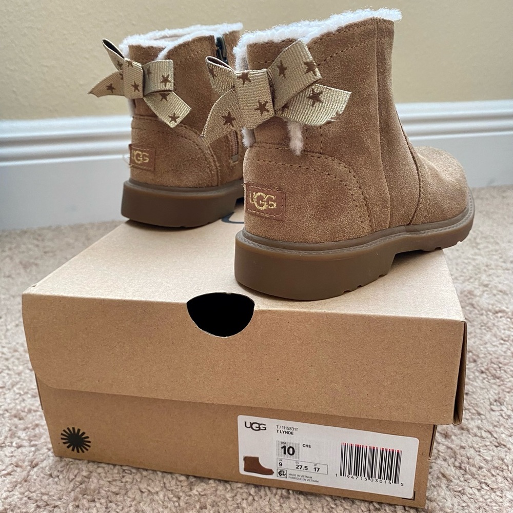 UGG Lynde Toddler Boots